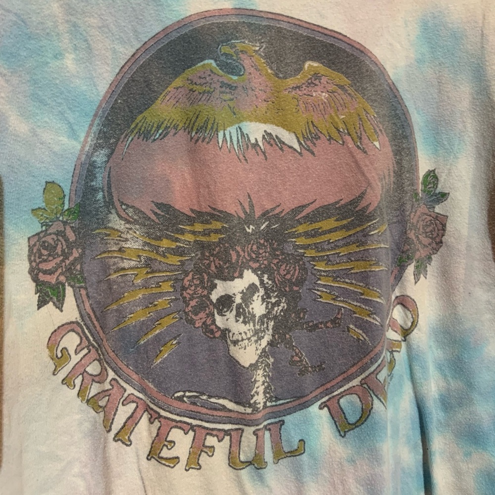 Grateful Dead blue tiedye graphic T-shirt
